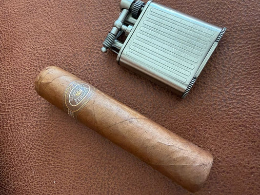 A. Flores El Criollito Half and Sisuman Torch Lighter